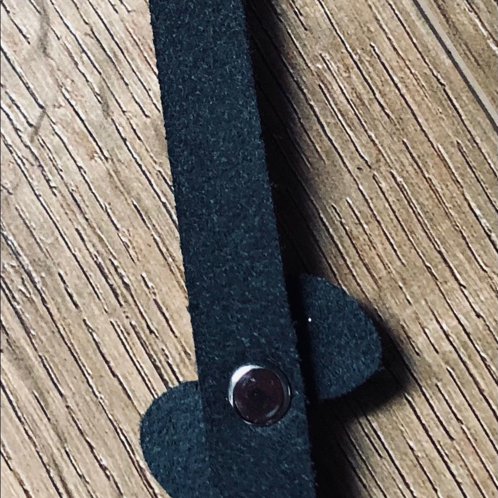 HELLO KITTY-NWOT Leather Snap Bracelet - Picture 12 of 16
